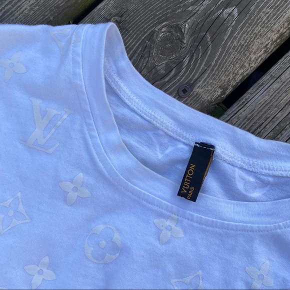 non authentic louis vuitton tshirt - Picture 7 of 8